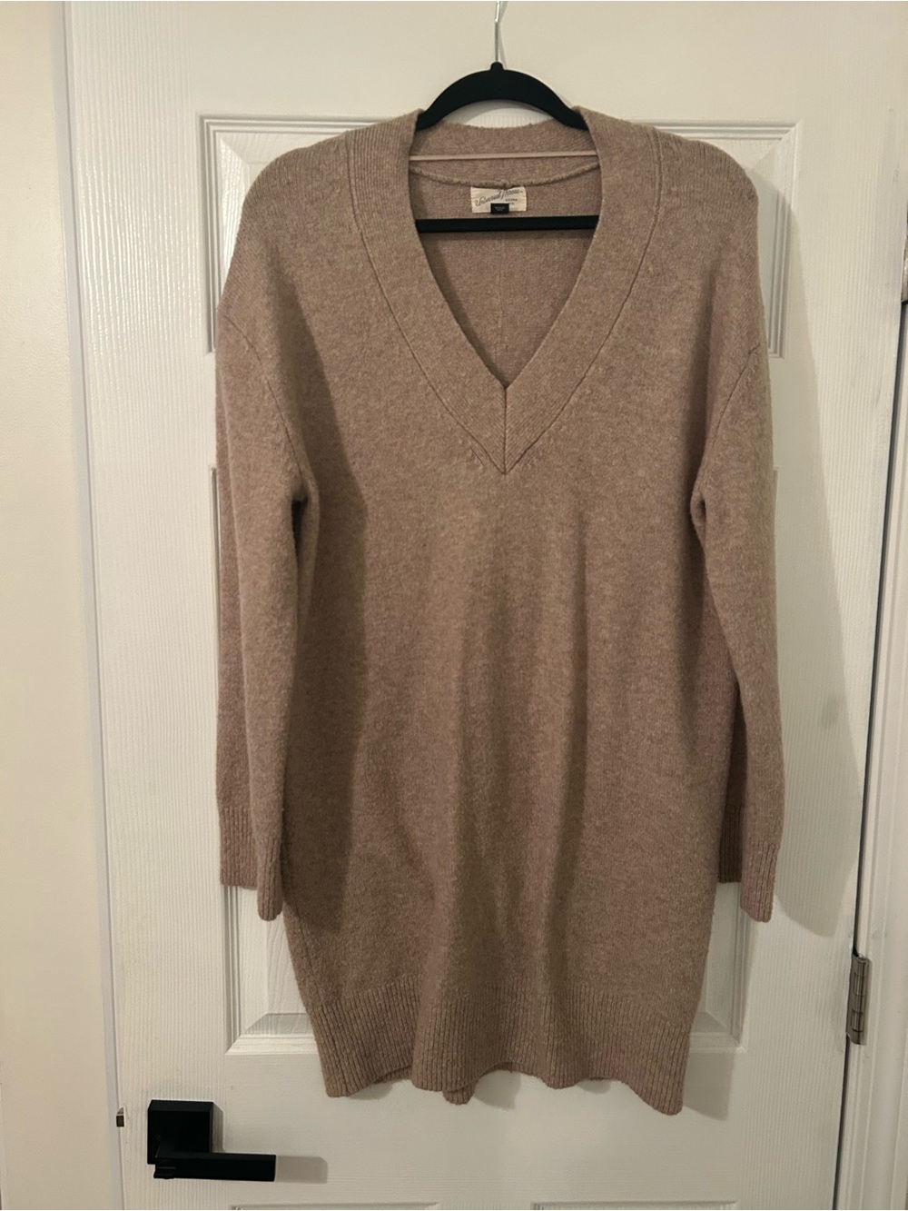 NWOT Universal Thread Neutral Taupe V-Neck Knit Dress
